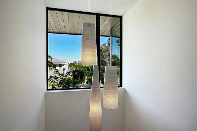 $3,400,000 | 948 Citrus Avenue, Sarasota, FL 34236