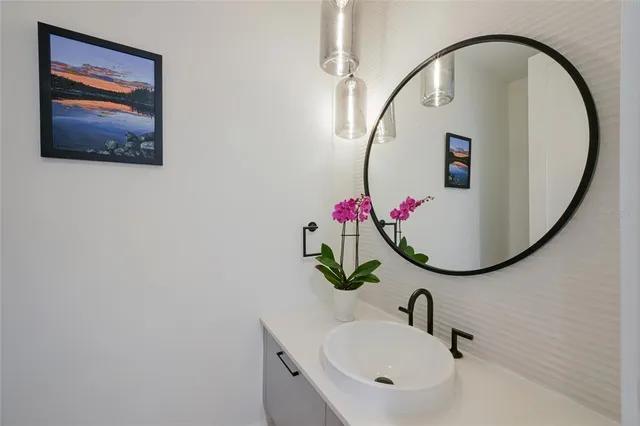 $3,400,000 | 948 Citrus Avenue, Sarasota, FL 34236