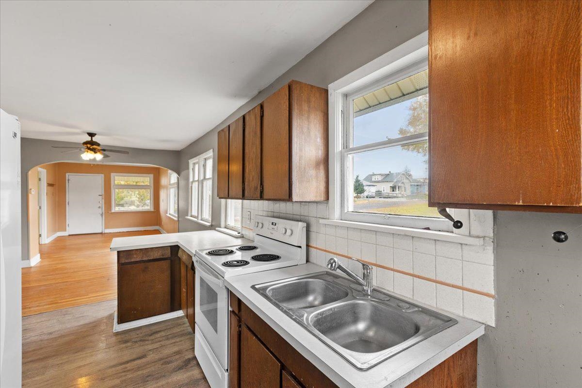 5028 North Washington Street Spokane, WA 99205 - Photo 15 of 39