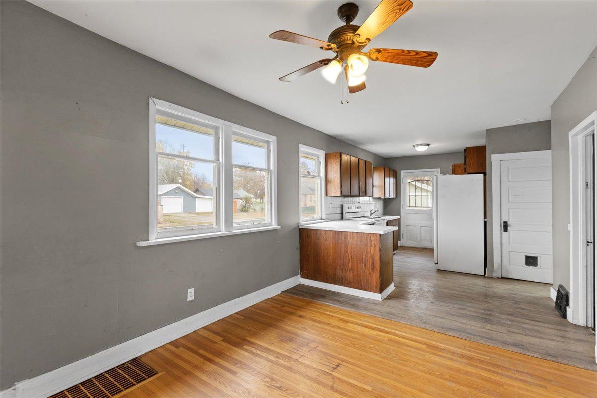 5028 North Washington Street Spokane, WA 99205 - Photo 10 of 39