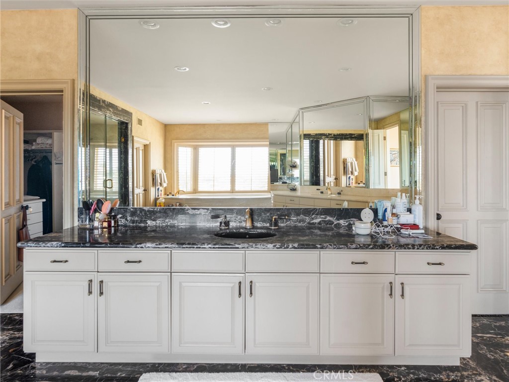 6000 Cavalleri Road Malibu, CA 90265 - Photo 32 of 44