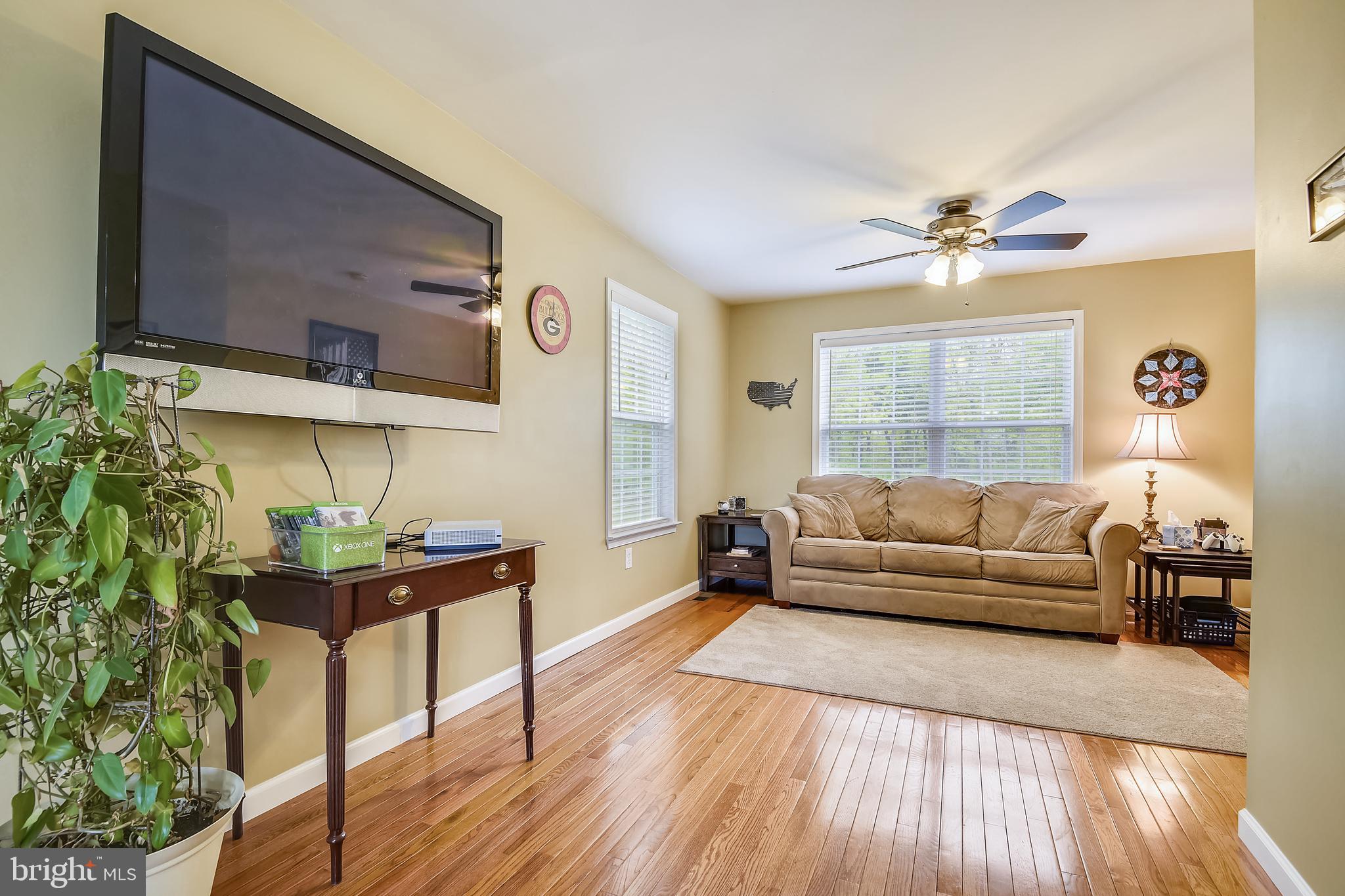 3285 Bert Koontz Road Taneytown, MD 21787 - Photo 23 of 78 Sitting Room