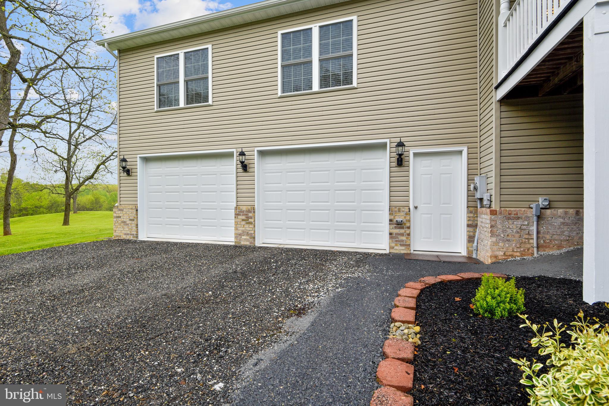 3285 Bert Koontz Road Taneytown, MD 21787 - Photo 5 of 78 Gallery Image 5