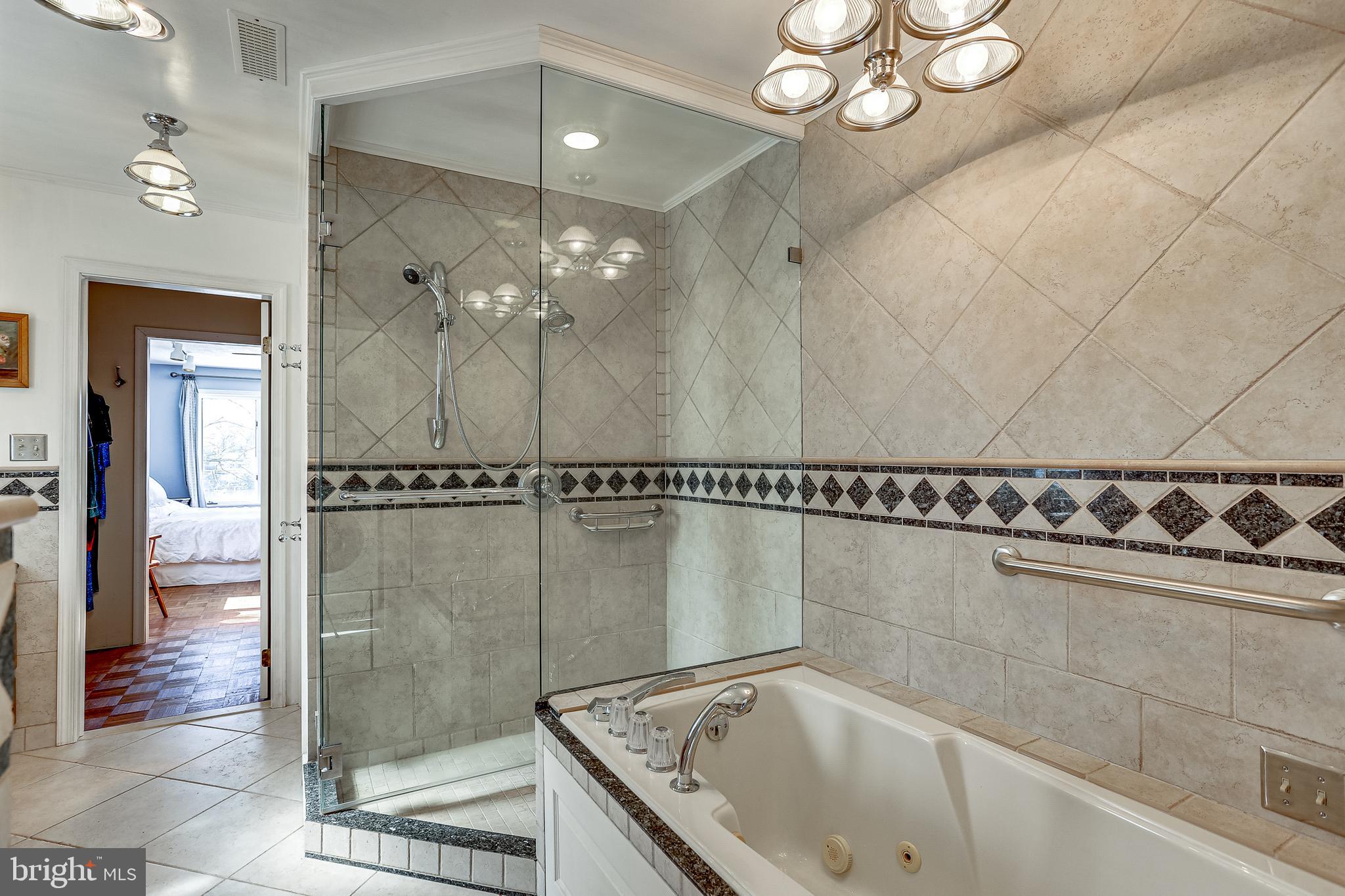 635 Shore Road Severna Park, MD 21146 - Photo 18 of 43 Master Bath