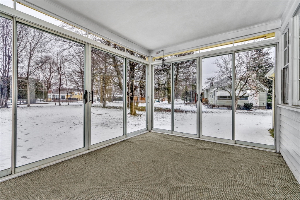 53 Aran Road Westwood, MA 02090 - Photo 9 of 26 Gallery Image 9
