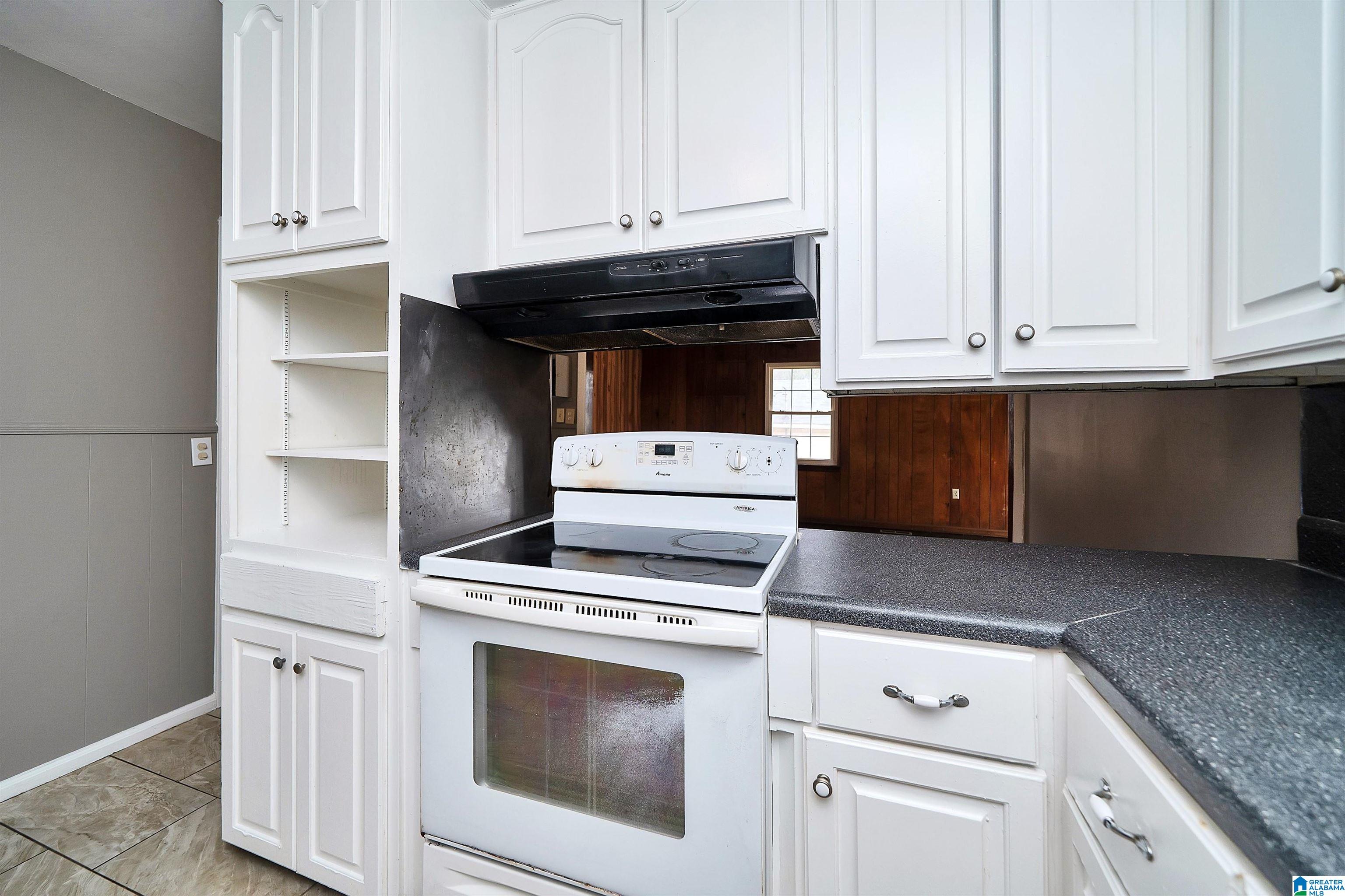 305 Rose Hill Road Birmingham, AL 35214 - Photo 8 of 19