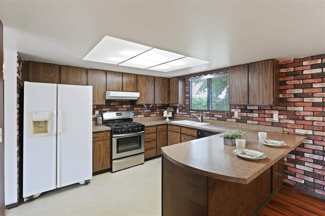 1427 North Mesa Road Spokane, WA 99212 - Photo 7 of 21