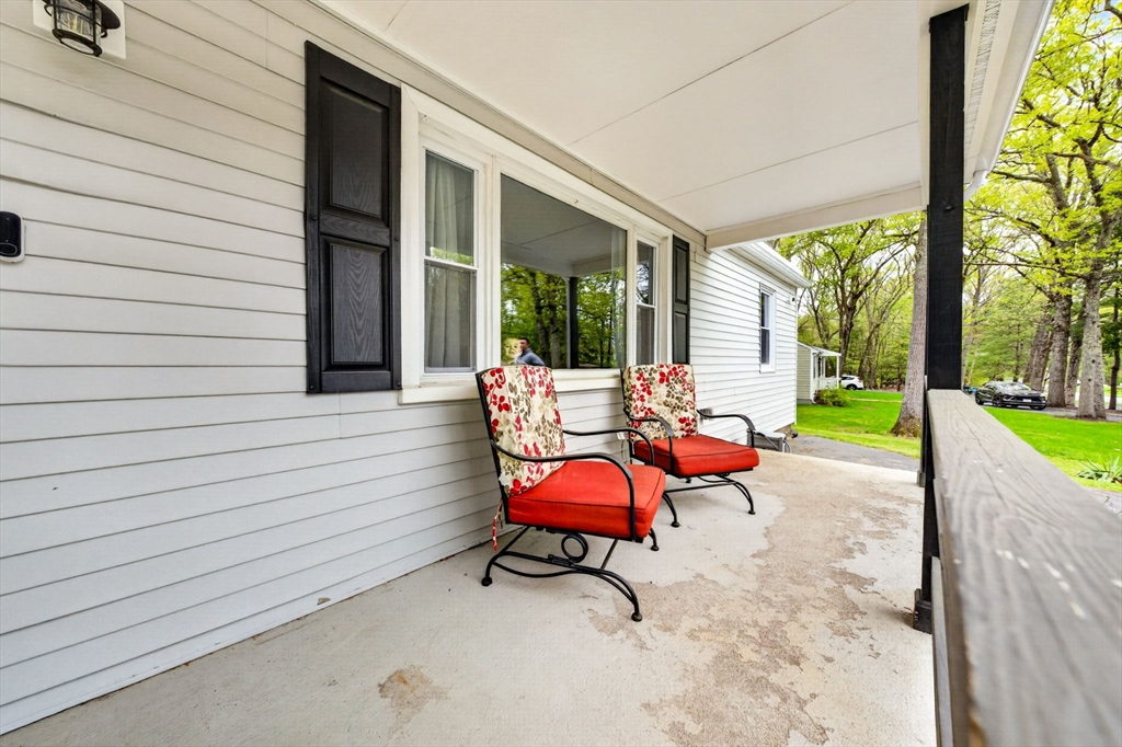 545 Tremont Street Rehoboth, MA 02769 - Photo 5 of 38 Gallery Image 5