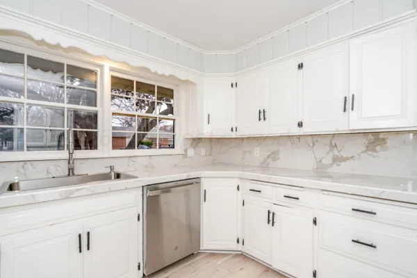 $419,800 | 4802 Olsen Boulevard, Amarillo, TX 79106