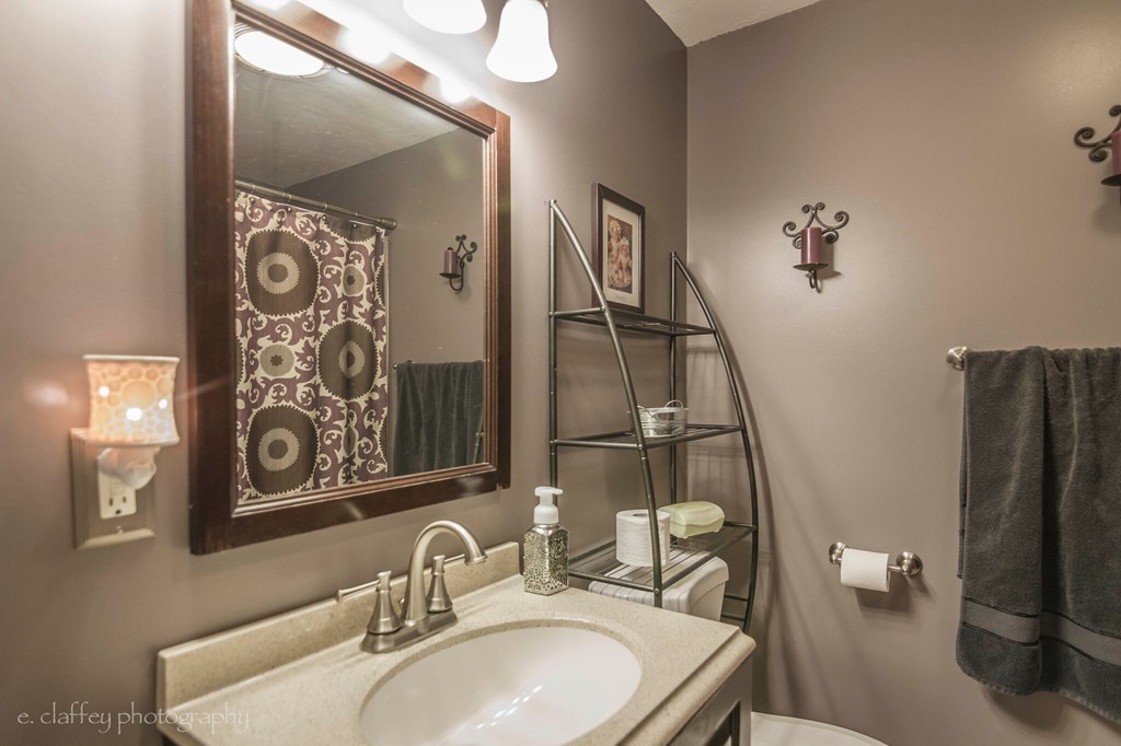 109 Southbridge Road Dudley, MA 01571 - Photo 8 of 22 Gallery Image 8