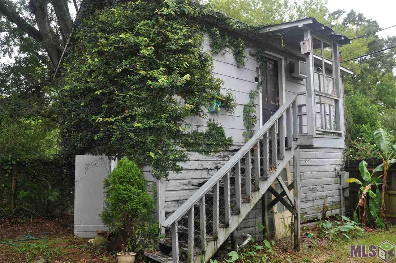 2543 Rittiner Drive Baton Rouge, LA 70806 - Photo 18 of 23 Effeciency Unit in Back Yard