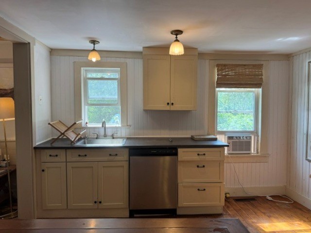 106 North Road South Kingstown, RI 02879 - Photo 4 of 36 Kitchen looking onto back yard