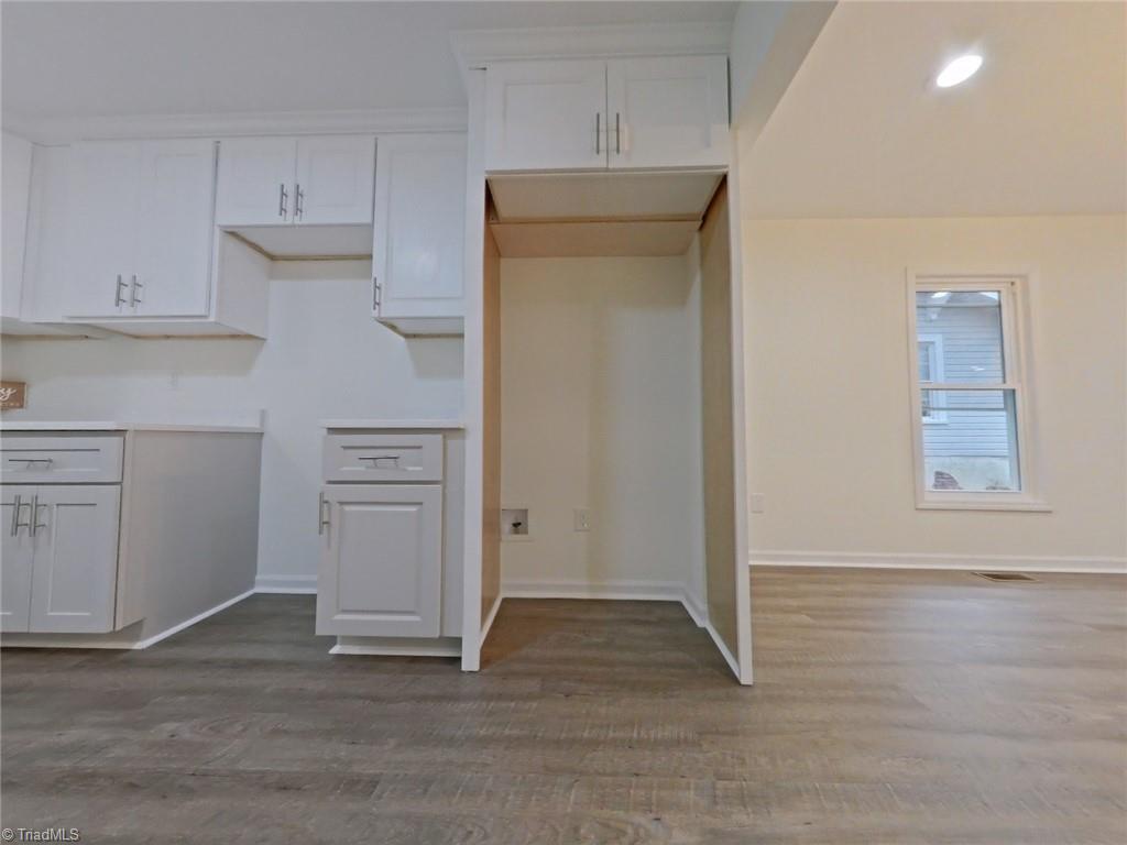 905 Thissell Street High Point, NC 27260 - Photo 5 of 14