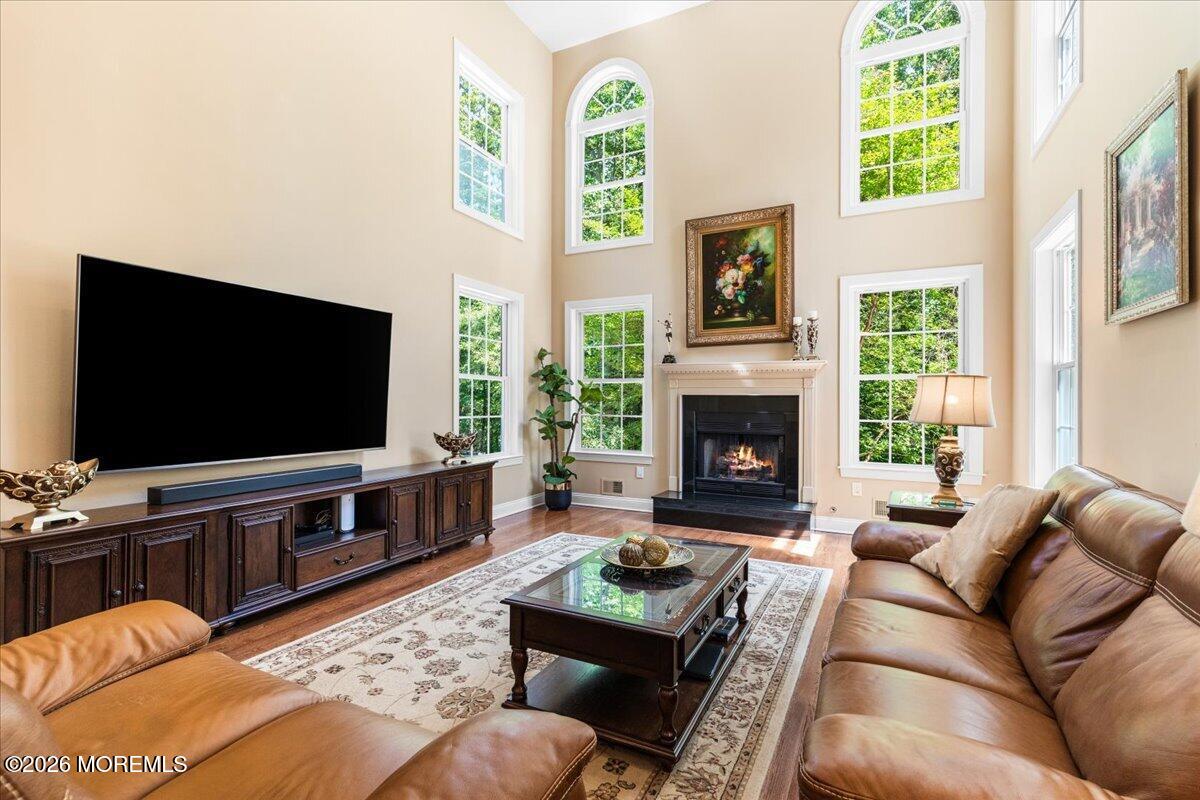 7 Highpoint Road Holmdel, NJ 07733 - Photo 14 of 61 Family Room