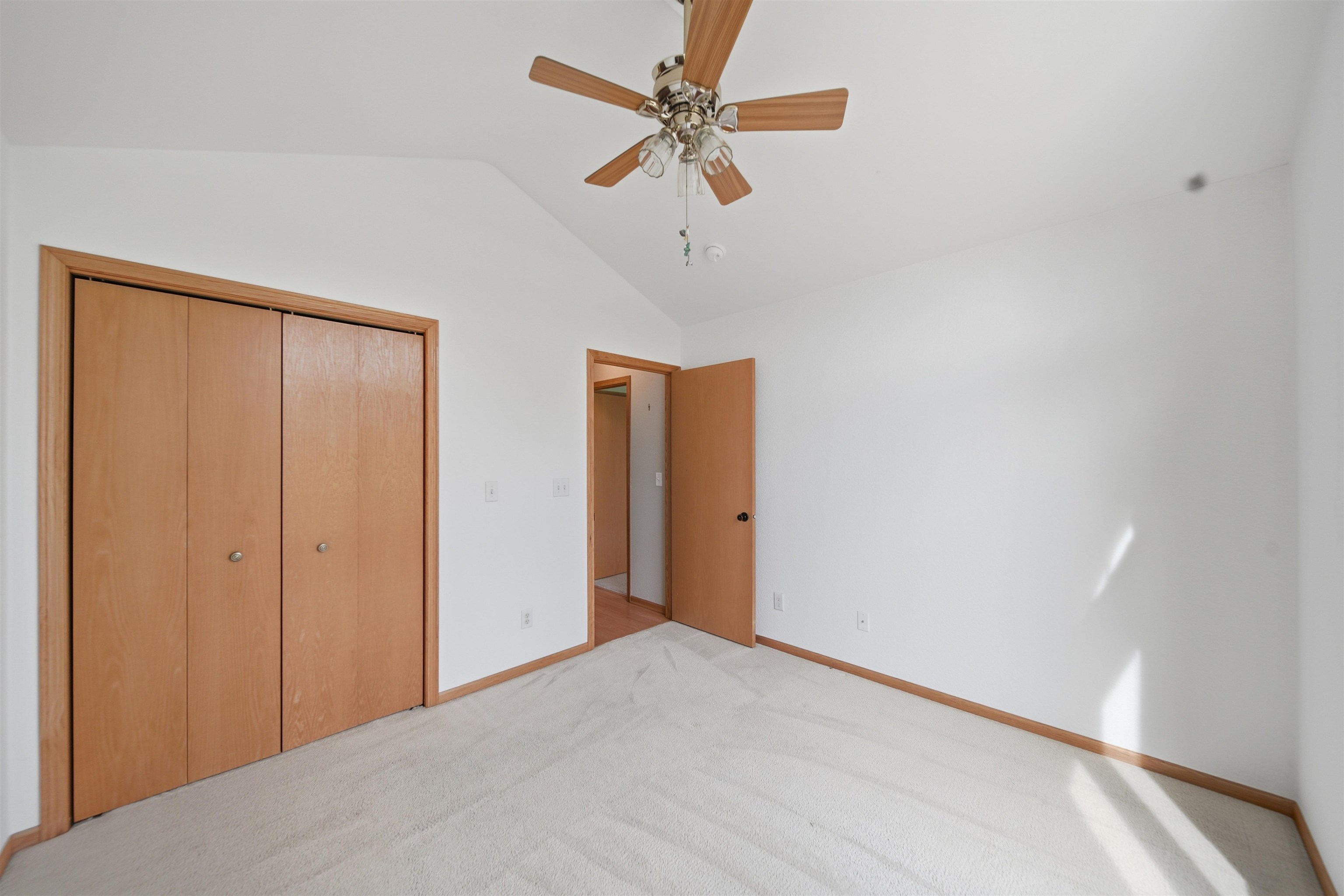 307 Portage Lane Dixon, IL 61021 - Photo 22 of 38 a view of a livingroom with a ceiling fan
