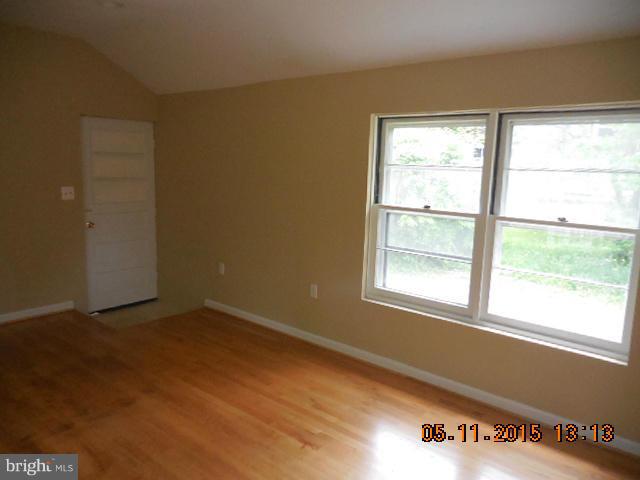 3810 Estel Road Fairfax, VA 22031 - Photo 17 of 18 Bedroom (Master)