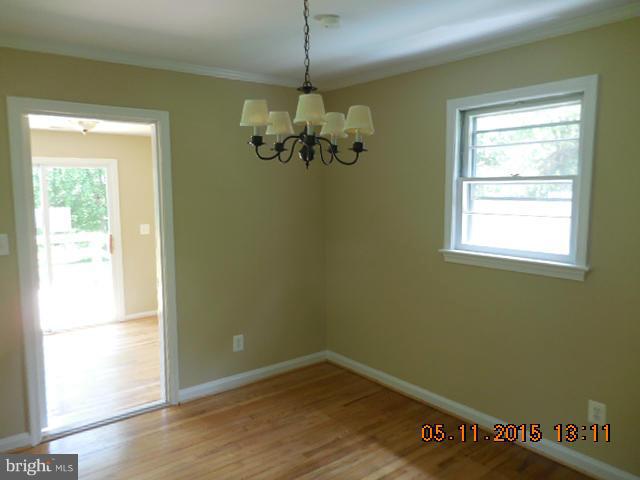 3810 Estel Road Fairfax, VA 22031 - Photo 10 of 18 Dining Room