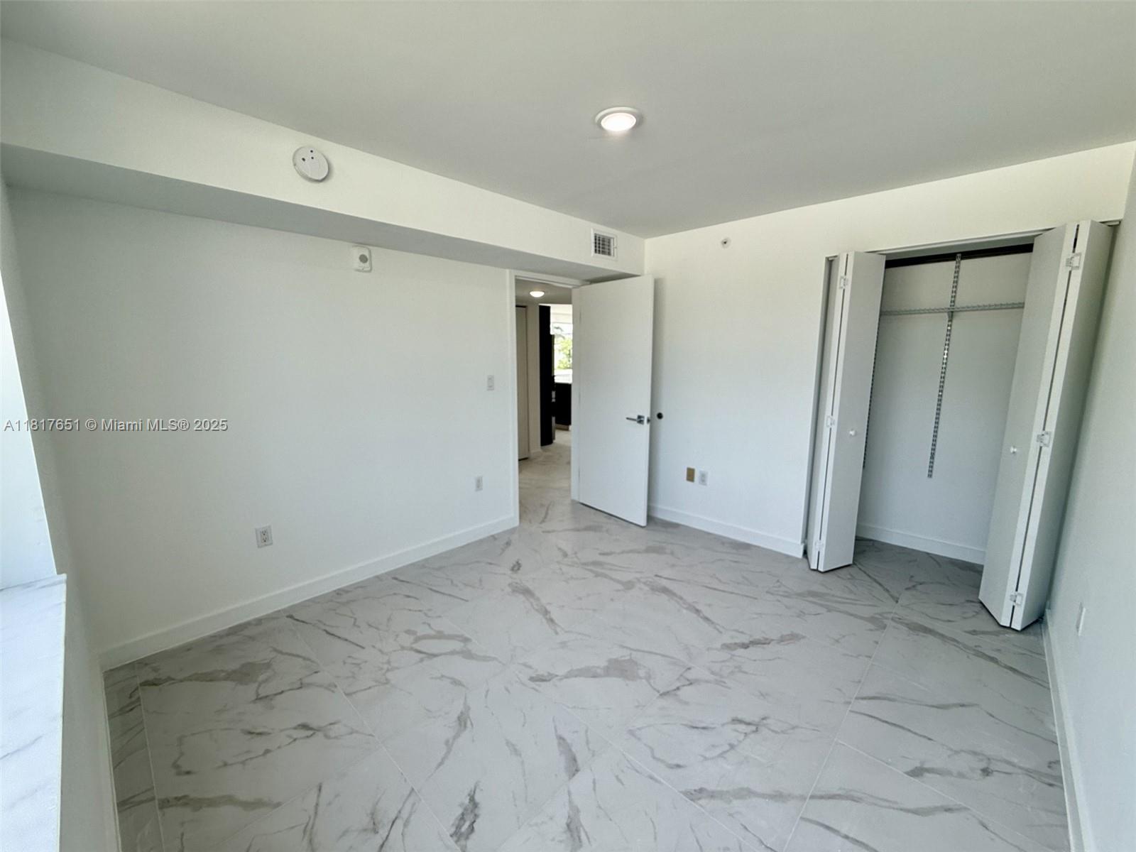 1552 Euclid Avenue, Unit 6 Miami Beach, FL 33139 - Photo 7 of 8 a view of room