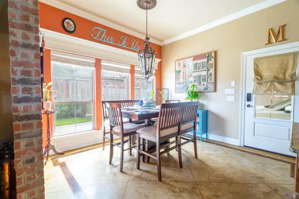 $300,000 | 17010 Bradford Avenue, Greenwell Springs, LA 70739