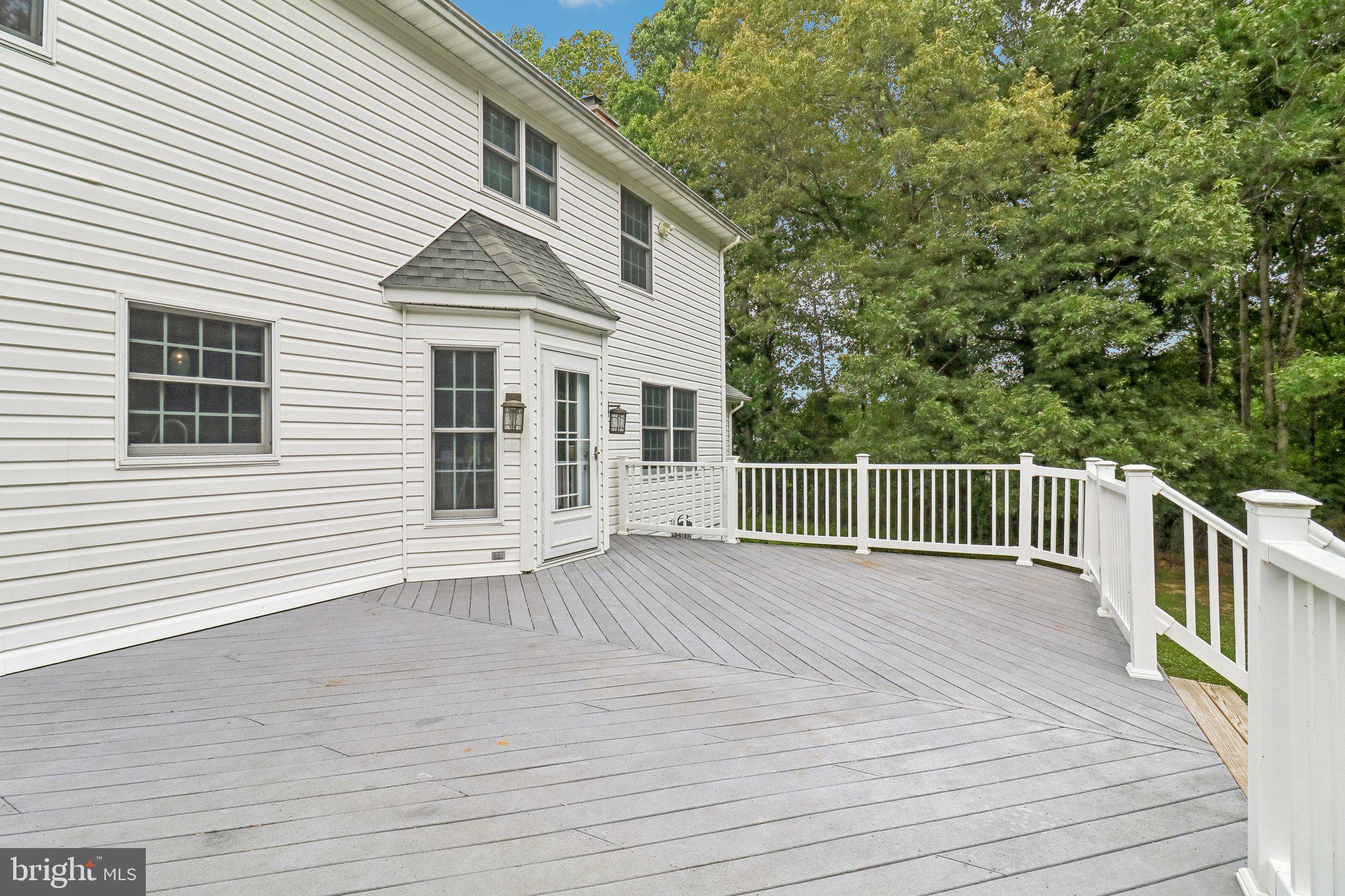 4940 Bryantown Road Waldorf, MD 20601 - Photo 61 of 102 Deck