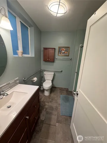 $3,200 | 14707 60th Place West, Edmonds, WA 98026