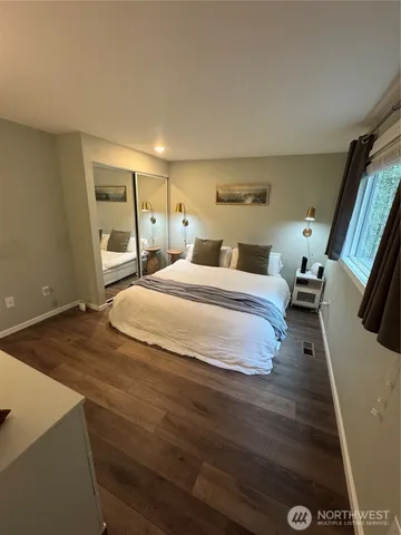 $3,200 | 14707 60th Place West, Edmonds, WA 98026