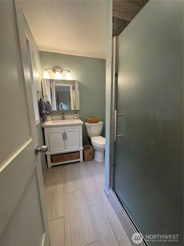 $3,200 | 14707 60th Place West, Edmonds, WA 98026