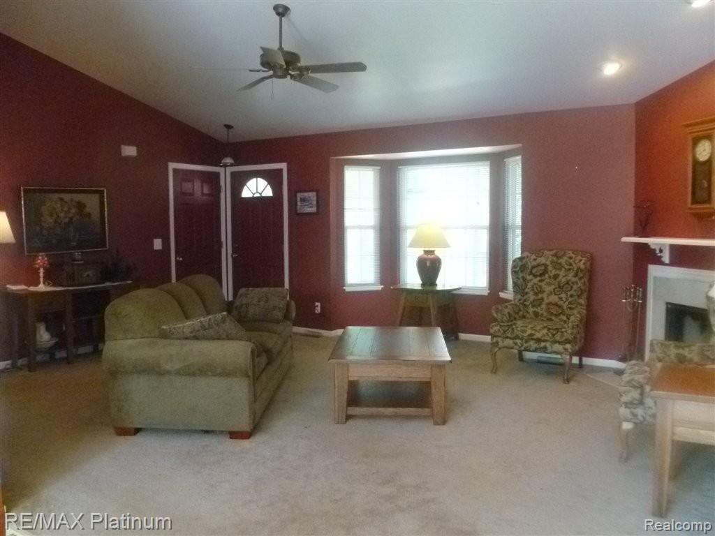 3250 Hogback Road Fowlerville, MI 48836 - Photo 10 of 23 LIVNG ROOM VIEW 1