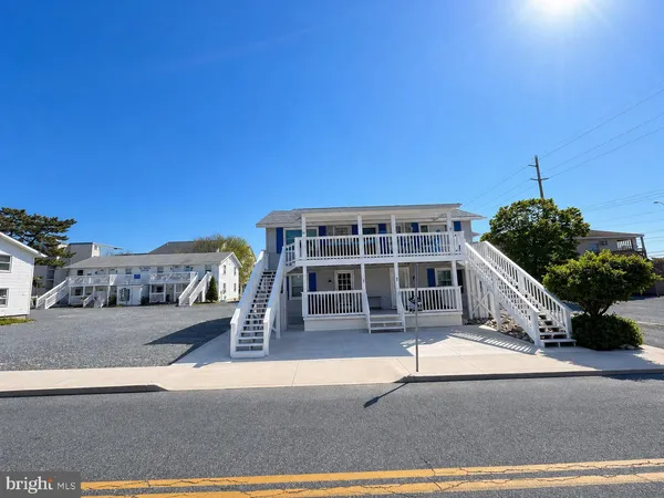 $279,000 | 17 40th Street, Unit C, Ocean City, MD 21842