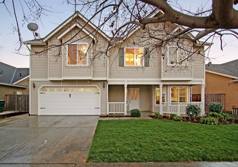 369 East Beech Avenue Reedley, CA 93654 - Photo 1 of 28 Gallery Image 1