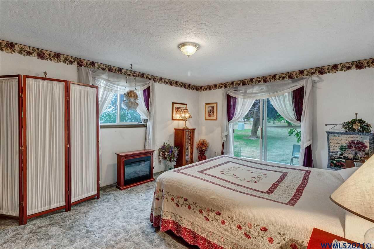 14761 Skelton Road Southeast Jefferson, OR 97352 - Photo 38 of 42 Gallery Image 38