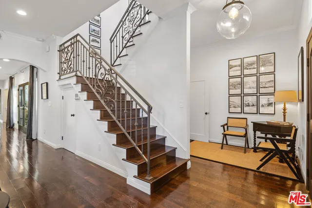 $3,670,000 | 3721 Meier Street, Los Angeles, CA 90066