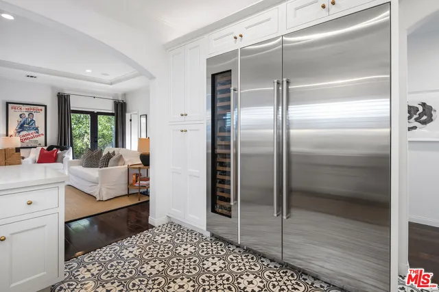 $3,670,000 | 3721 Meier Street, Los Angeles, CA 90066