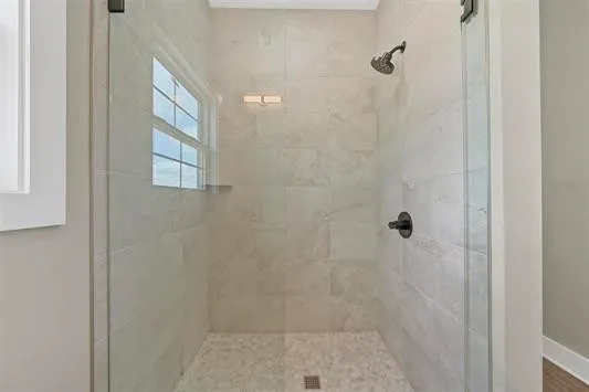 $270,999 | 400 Victoria Way, Franklin, KY 42134