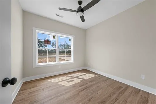 $270,999 | 400 Victoria Way, Franklin, KY 42134