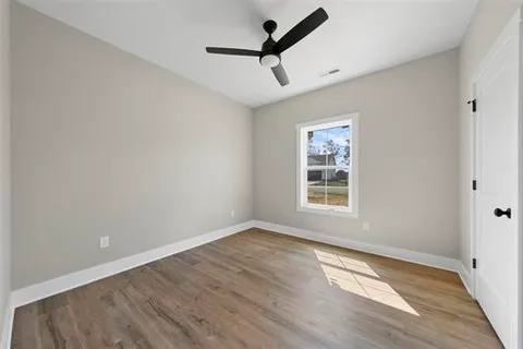 $268,499 | 400 Victoria Way, Franklin, KY 42134