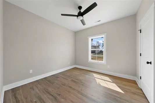 $270,999 | 400 Victoria Way, Franklin, KY 42134