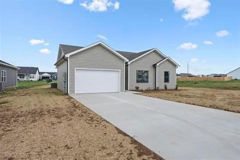 $268,499 | 400 Victoria Way, Franklin, KY 42134
