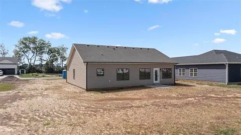 $268,499 | 400 Victoria Way, Franklin, KY 42134
