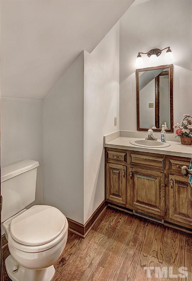 1904 Topsfield Court Raleigh, NC 27615 - Photo 11 of 24
