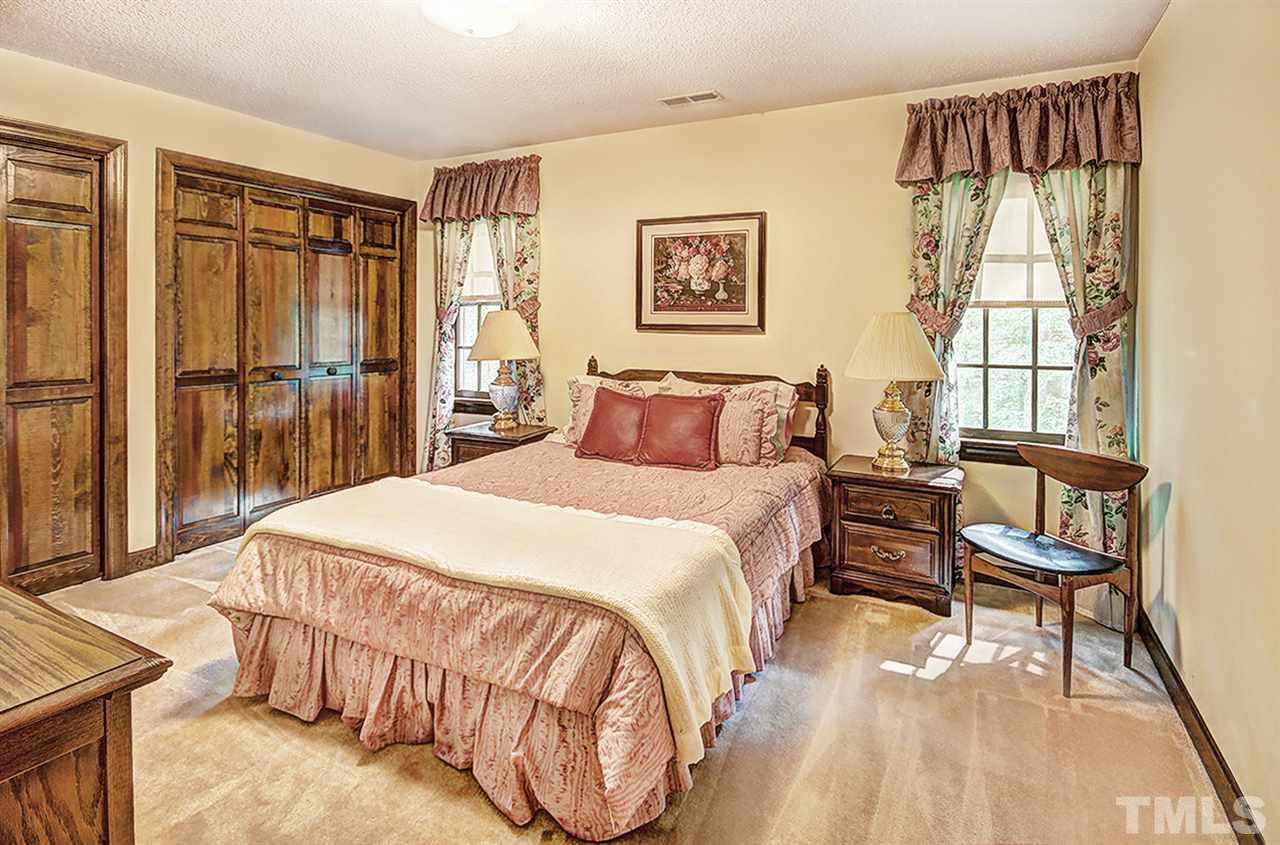 1904 Topsfield Court Raleigh, NC 27615 - Photo 16 of 24