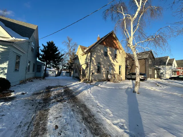 $219,000 | 1009 East Center Street, Rochester, MN 55904