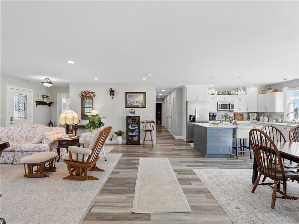 2 Stonegate Drive Burgettstown, PA 15021 - Photo 9 of 33