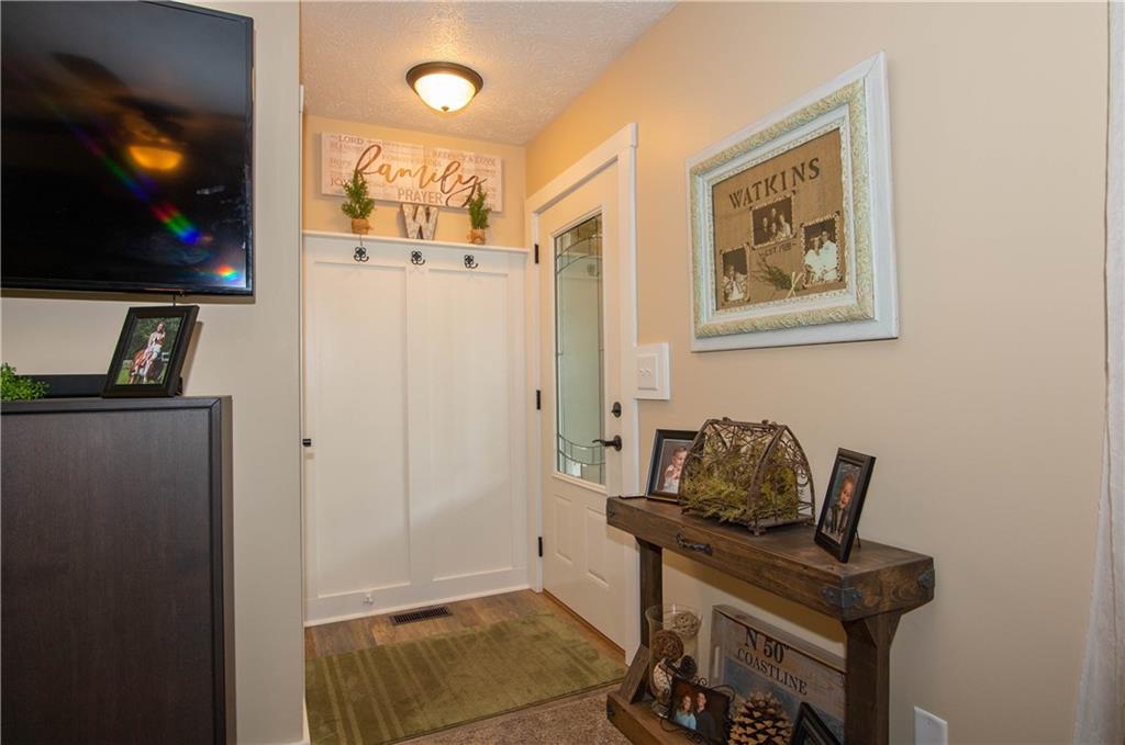 549 Iron Bridge Road Cicero, IN 46034 - Photo 5 of 26