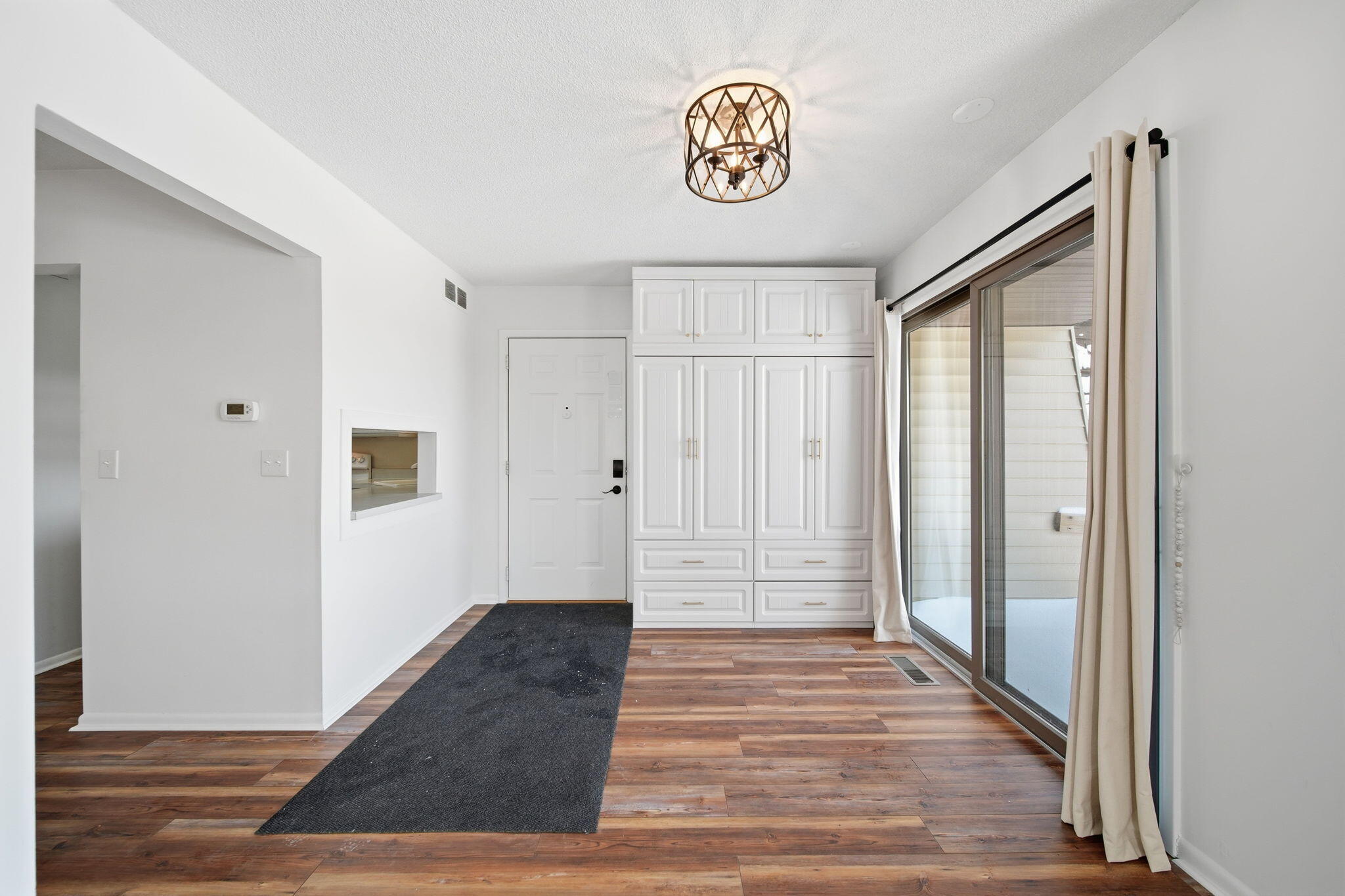 710 Lakeshire Trail, Unit 201E Adrian, MI 49221 - Photo 5 of 35 7-web-or-mls-DSC01411