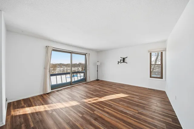 $120,000 | 710 Lakeshire Trail, Unit 201E, Adrian, MI 49221