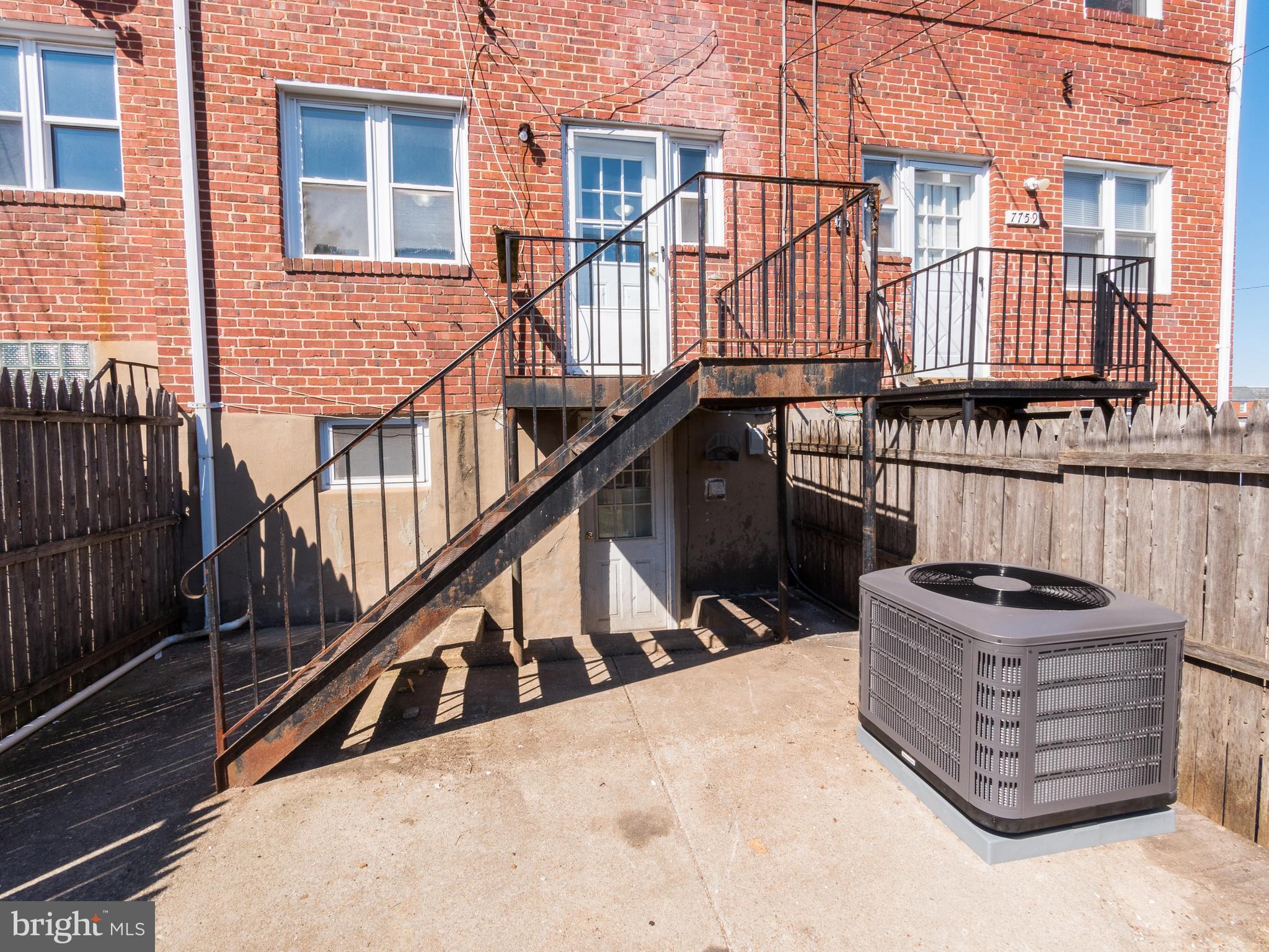 7757 Wynbrook Road Baltimore, MD 21224 - Photo 13 of 30 Exterior (Rear)