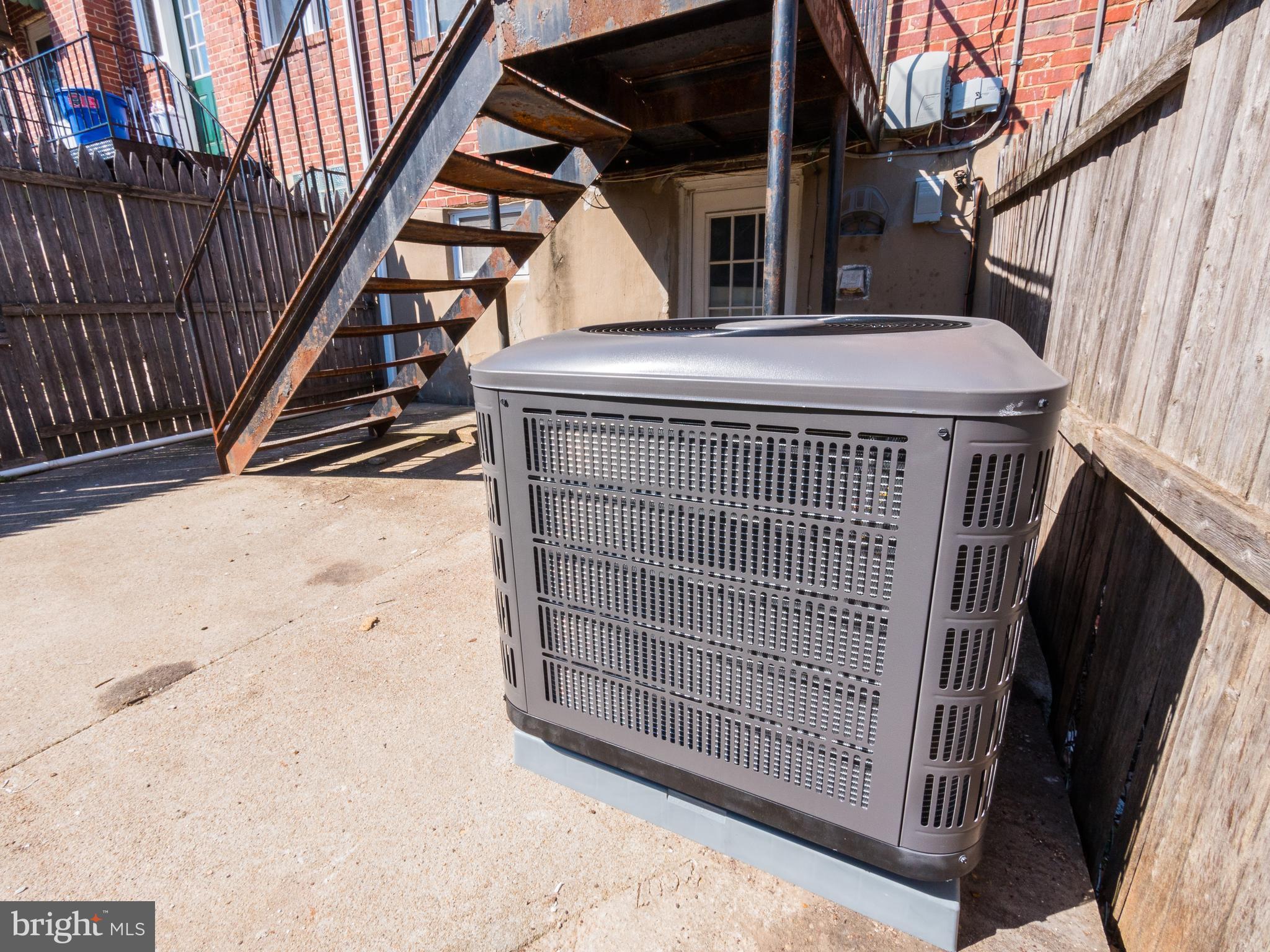 7757 Wynbrook Road Baltimore, MD 21224 - Photo 14 of 30 Brandnew central air conditioner