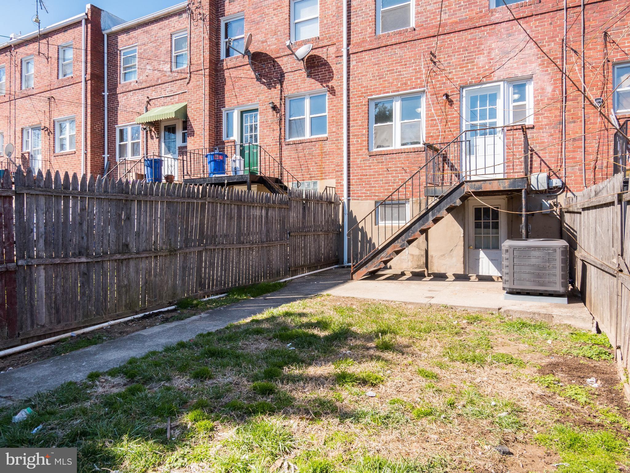 7757 Wynbrook Road Baltimore, MD 21224 - Photo 17 of 30 Exterior (Rear)