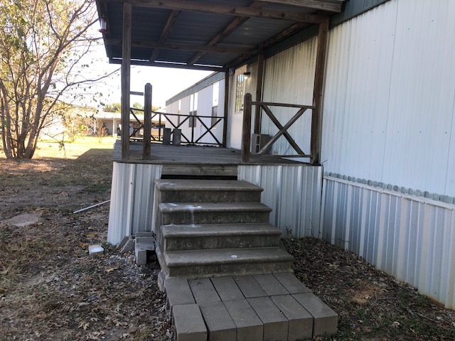 302 North Burnet Street Bremond, TX 76629 - Photo 4 of 41